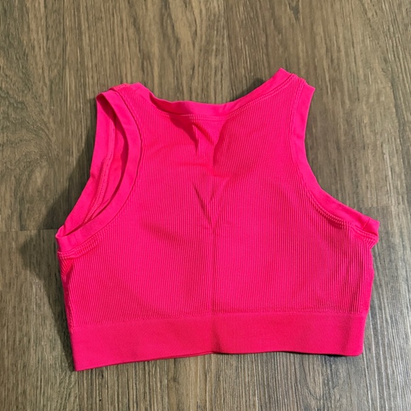 Pink and Gray Ribbed Workout Tops - Picture 3 of 5